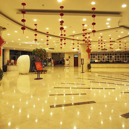 Century Hotel Taicang Екстериор снимка
