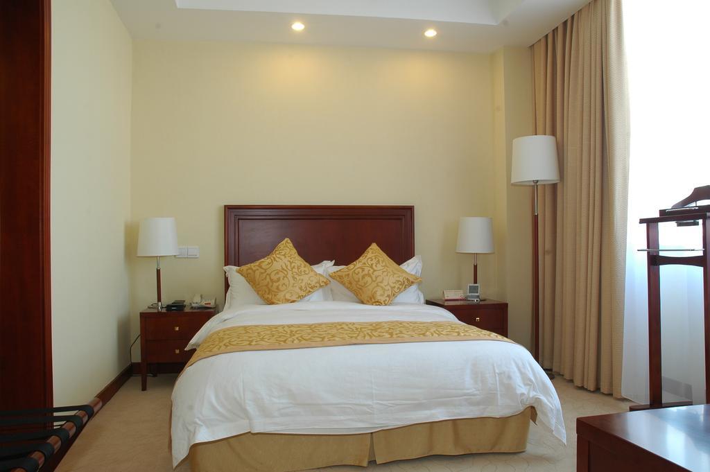 Century Hotel Taicang Стая снимка