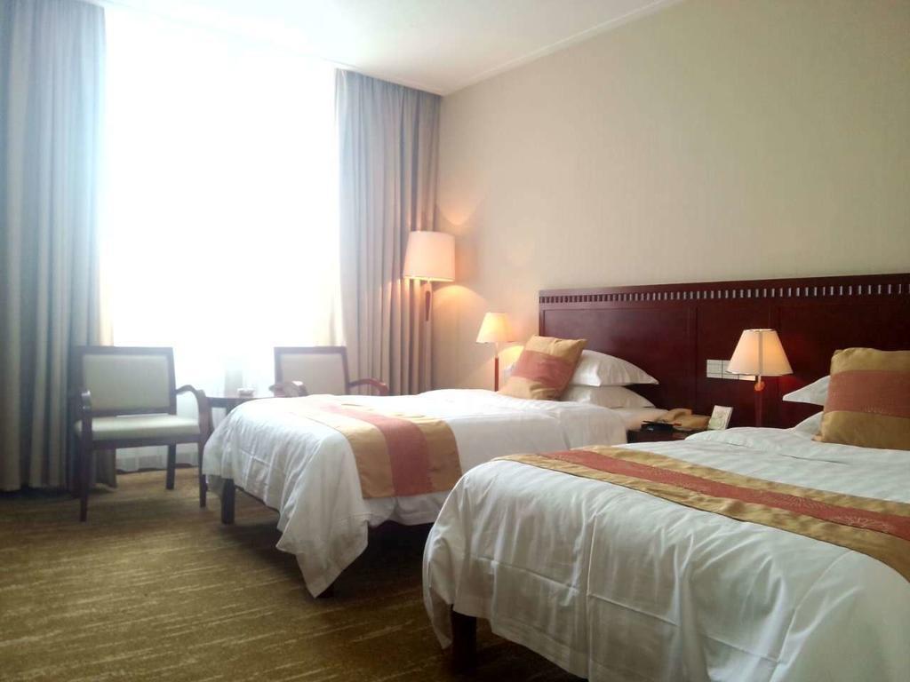 Century Hotel Taicang Стая снимка