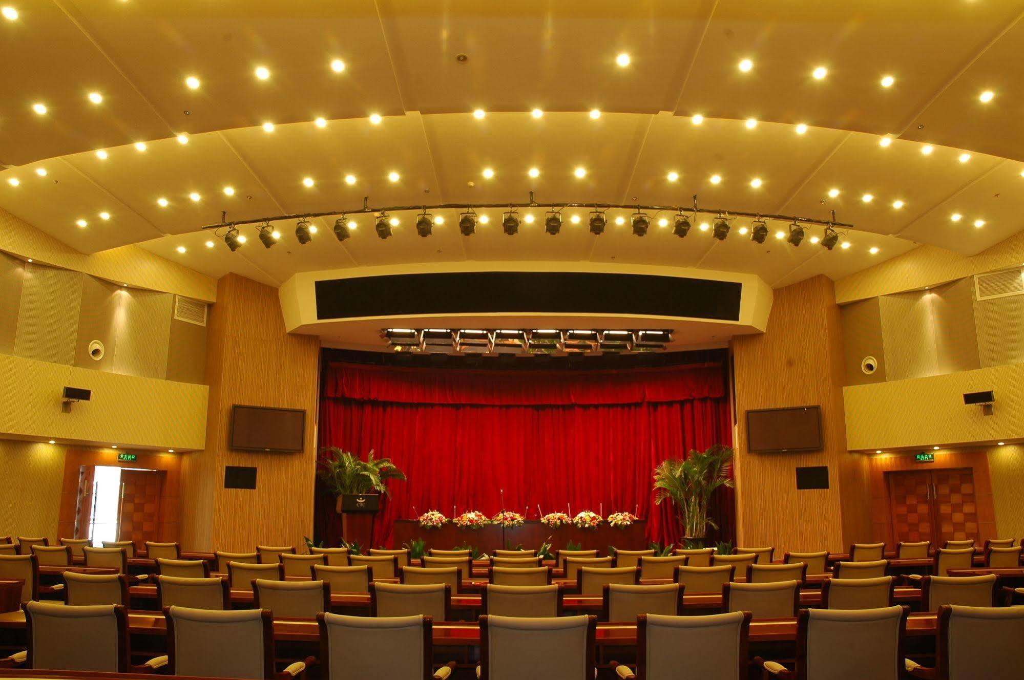 Century Hotel Taicang Екстериор снимка